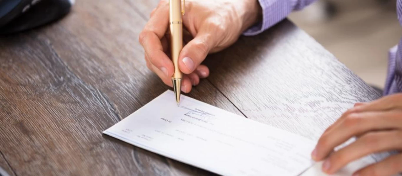 Ενεργοποιείται άμεσα η πλατφόρμα για την αναστολή των επιταγών - Από πότε ισχύει το μέτρο